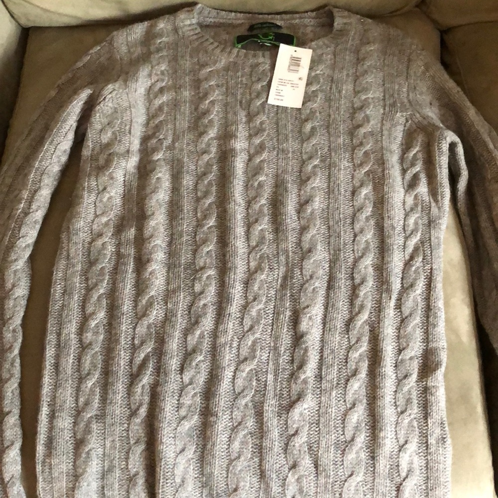 Cashmere sweater
